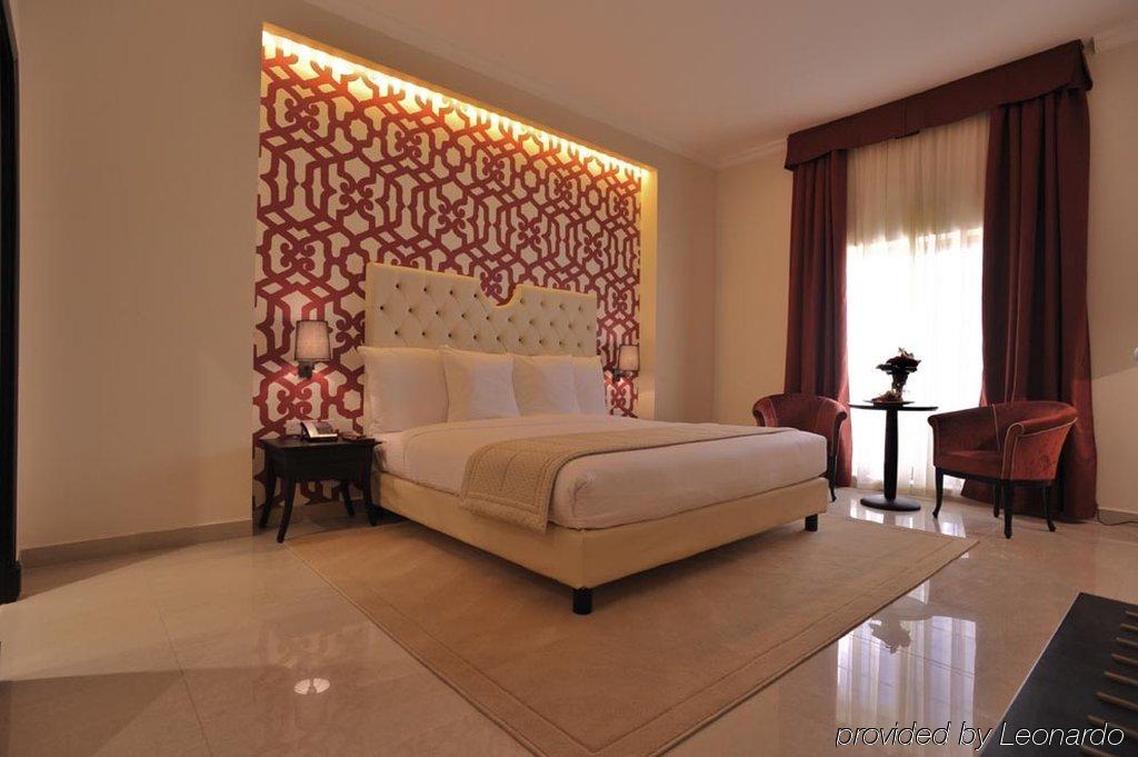 Il Palazzo Hotel And Suites Amman Exterior photo